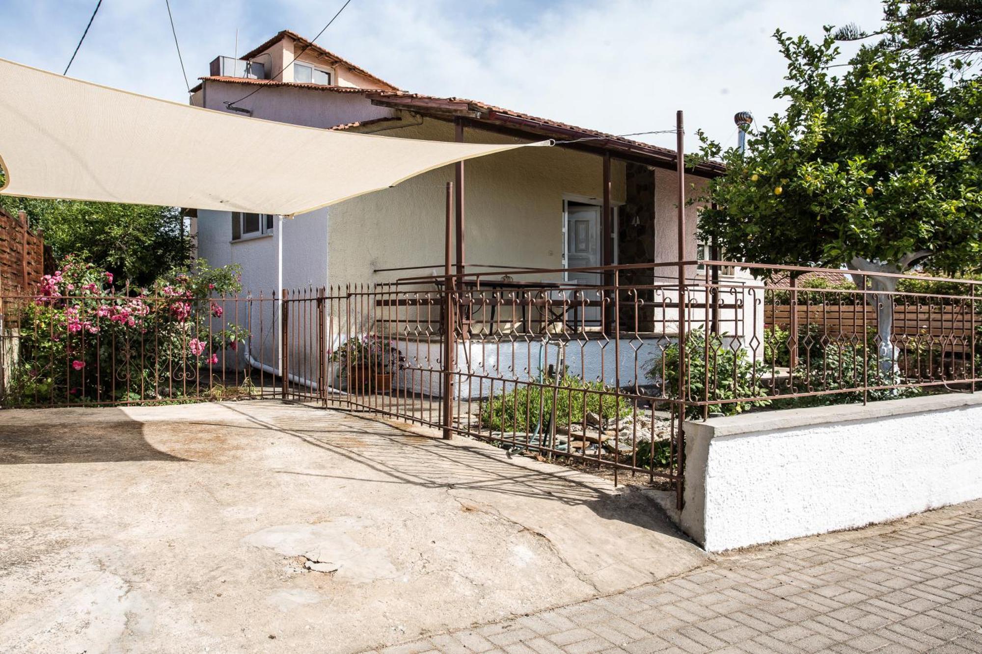 Kamera House Khordhákion Extérieur photo